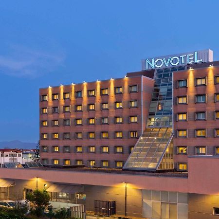 Novotel Caserta Sud Eksteriør bilde