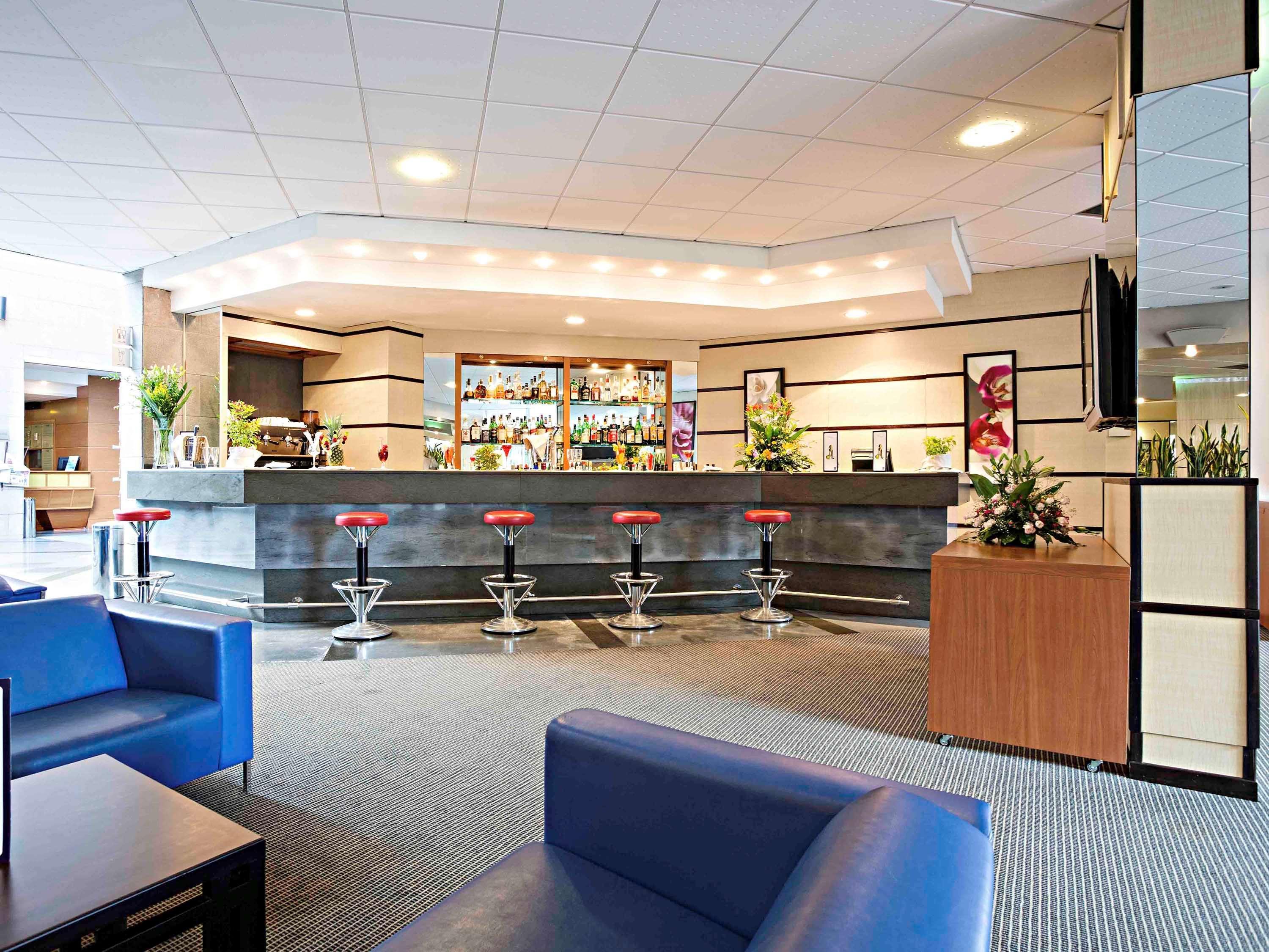 Novotel Caserta Sud Eksteriør bilde