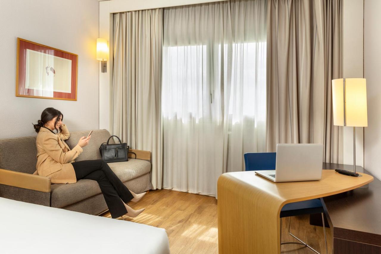Novotel Caserta Sud Eksteriør bilde
