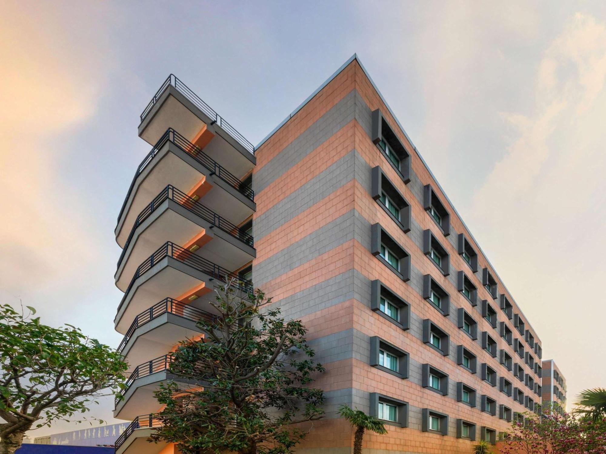 Novotel Caserta Sud Eksteriør bilde