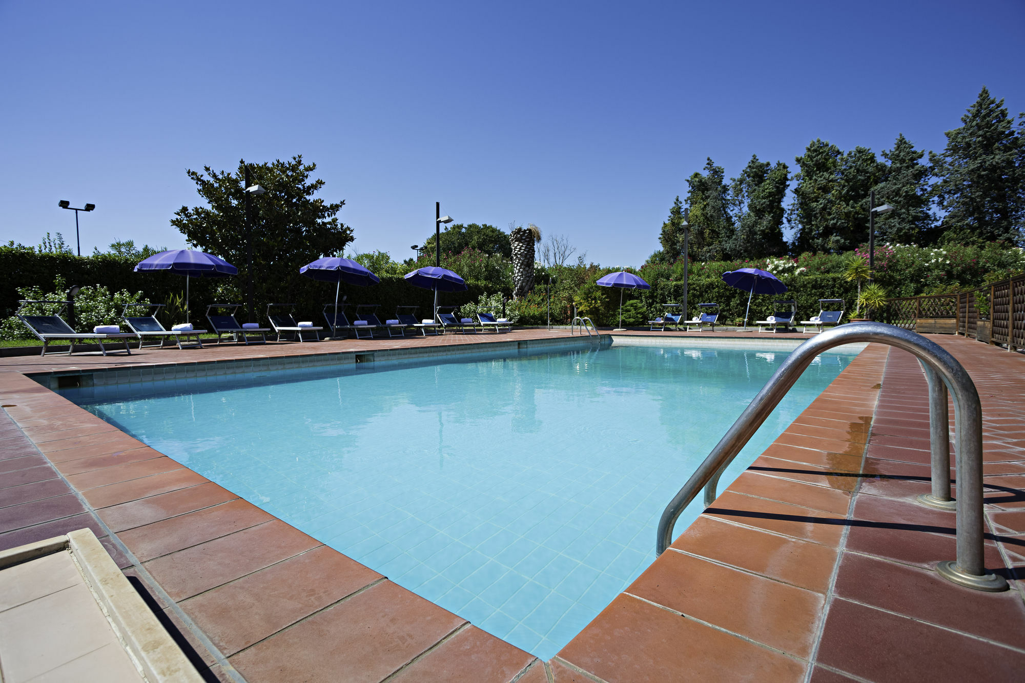 Novotel Caserta Sud Eksteriør bilde