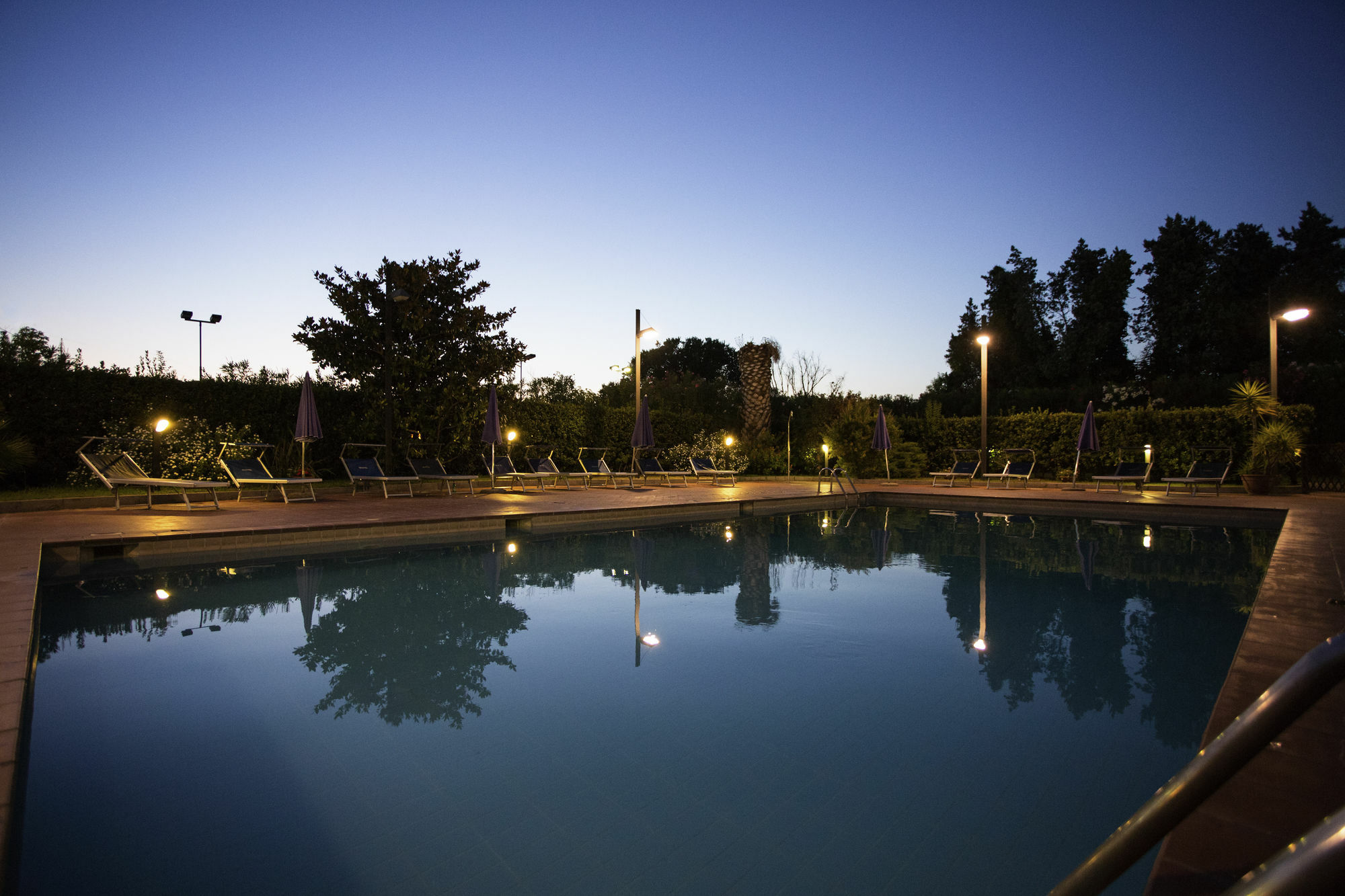 Novotel Caserta Sud Eksteriør bilde