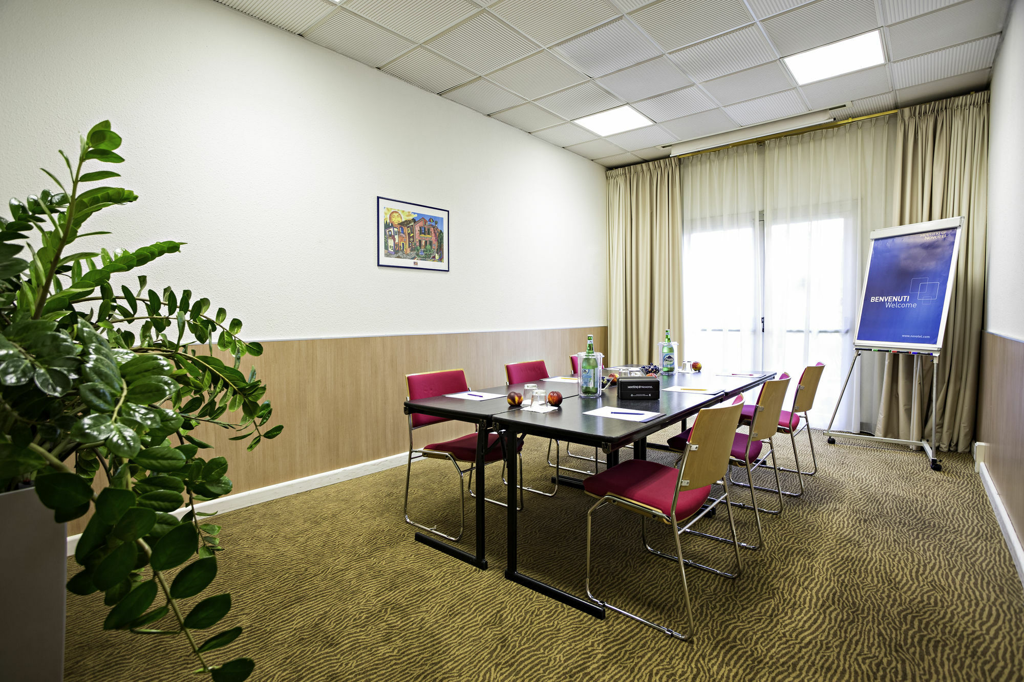 Novotel Caserta Sud Eksteriør bilde