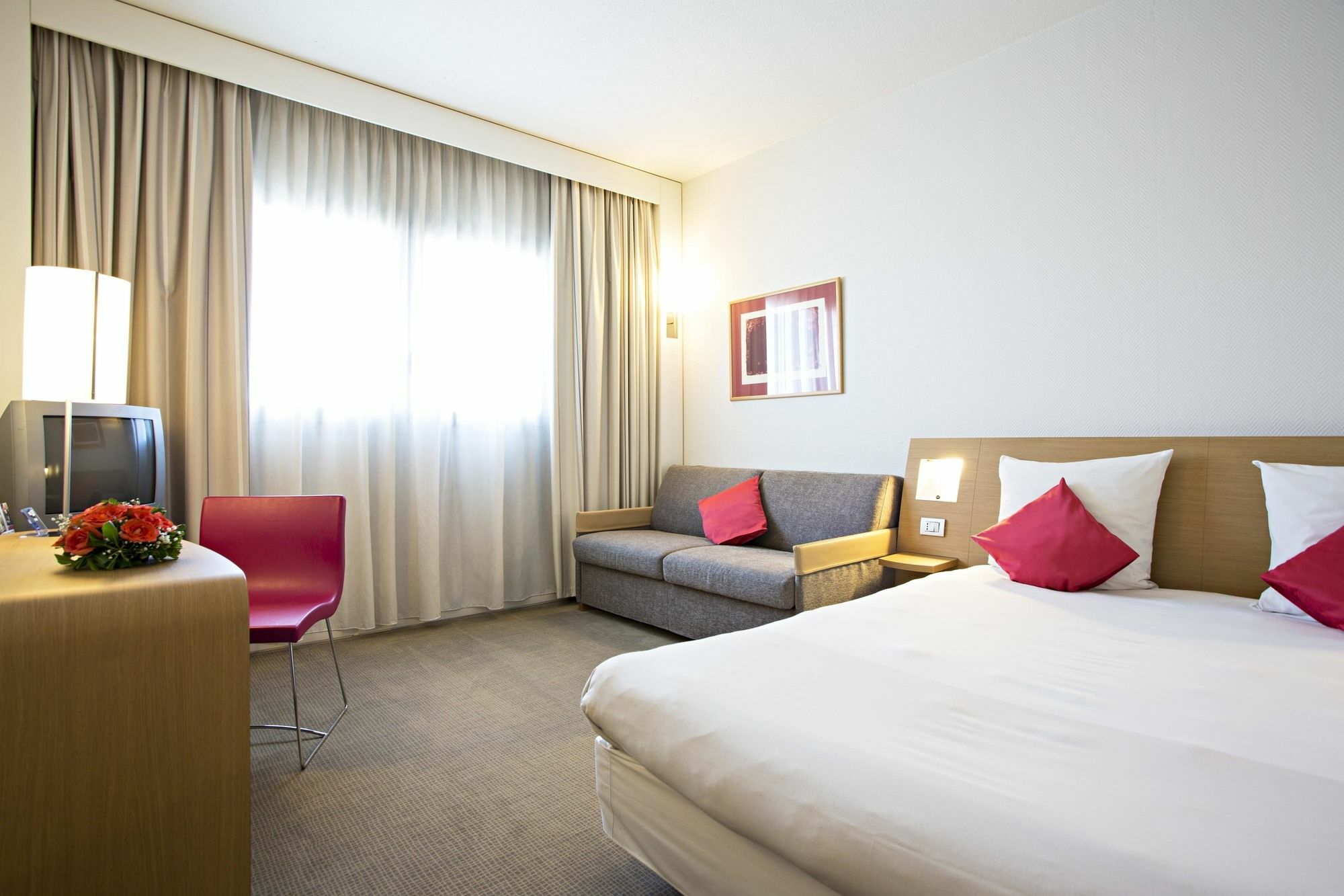 Novotel Caserta Sud Eksteriør bilde