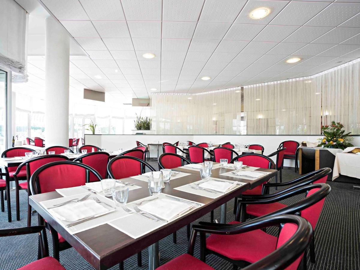 Novotel Caserta Sud Eksteriør bilde